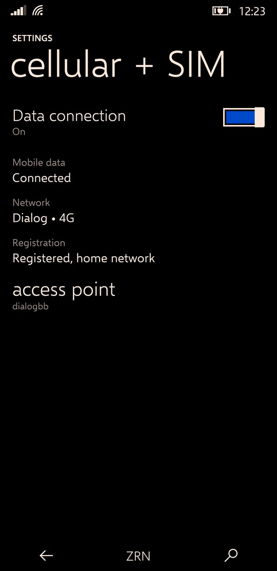 ztOS Settings showing cellular and SIM, connected on 4G